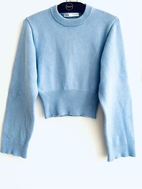 ZARA Pastel Blue Knit Cropped Crewneck, S